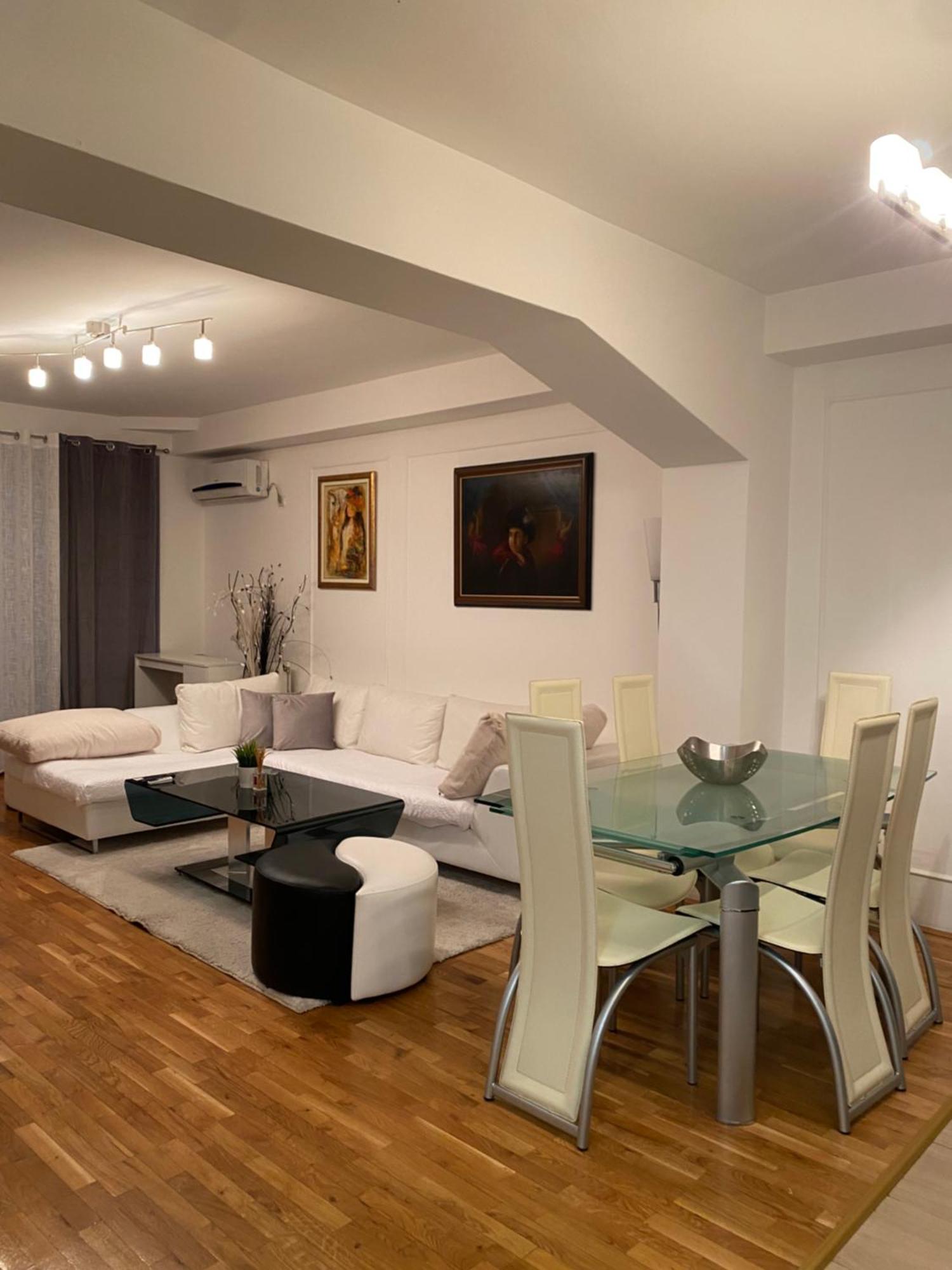 Central Elegance Apartments Skopje Exteriör bild